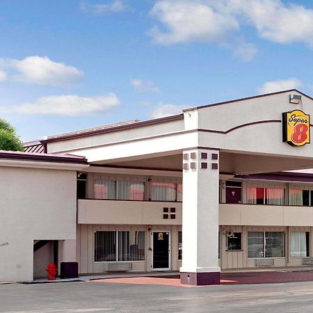Super 8 By Wyndham Oklahoma/Frontier City Edmond Exterior foto